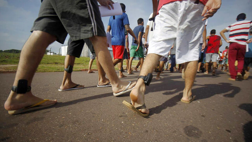 O Poder Judiciário autorizou a saída temporária de 32.129 presos do regime semiaberto, na última terça-feira (12).