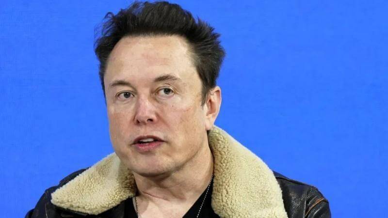 Após ameaças de Musk, Moraes determina investigação de bilionário