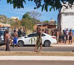 Protesto em Campinápolis: Indígenas bloqueiam avenida em repúdio à prisão do cacique