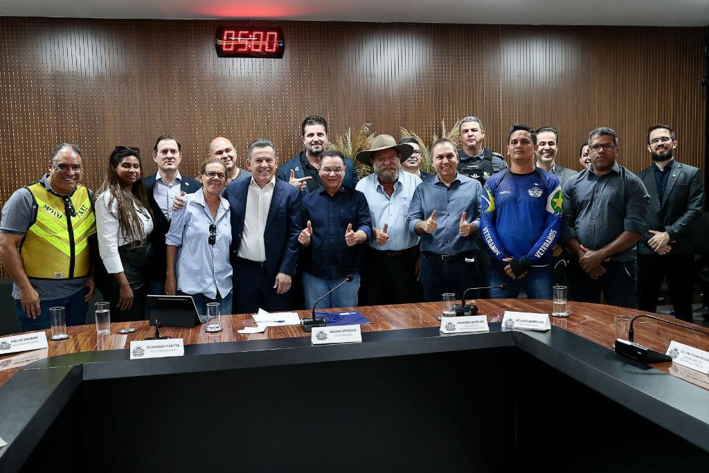 Governo lança sistema para reforçar segurança de motoristas por aplicativo, taxistas, caminhoneiros e mototaxistas