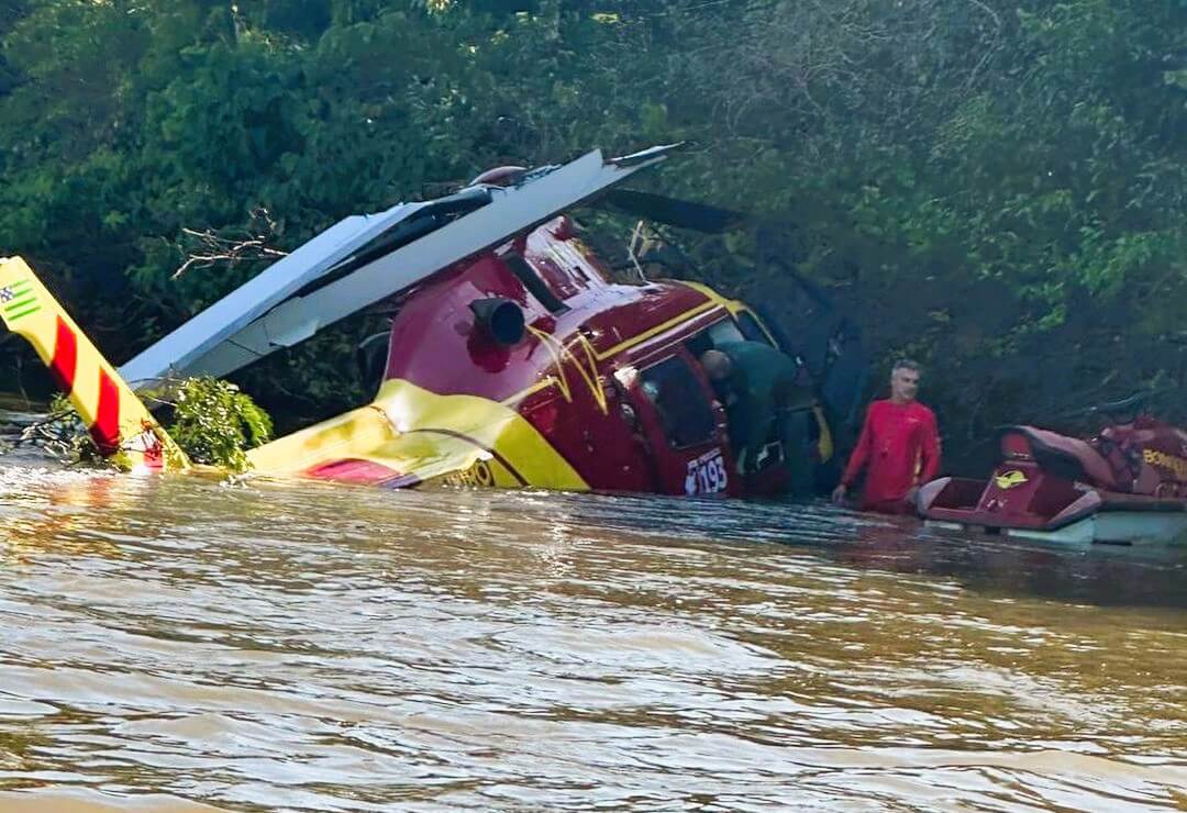 Helicóptero do Corpo de Bombeiros faz pouso forçado às margens do Rio Araguaia