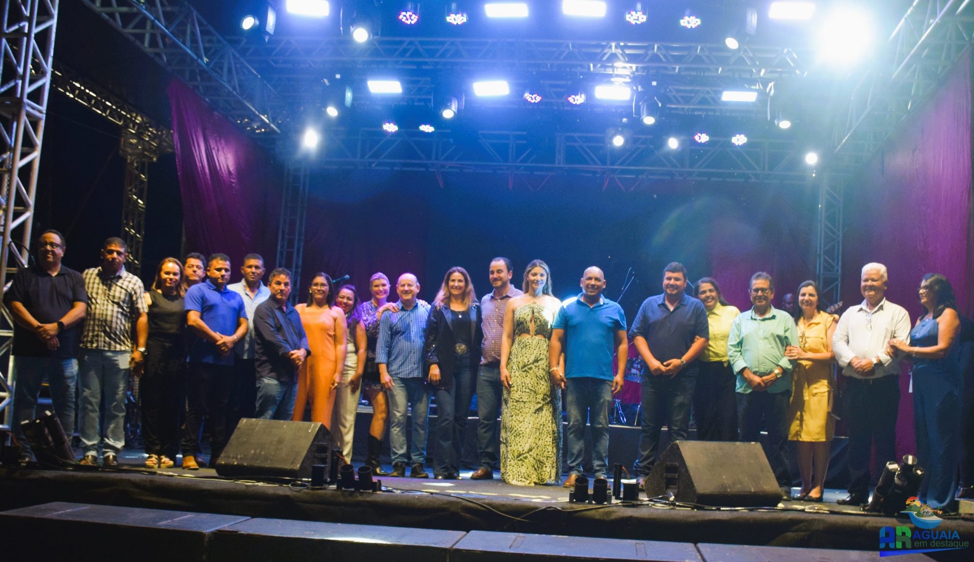 Santa Terezinha celebra 45 anos com grande festa e presença de lideranças políticas estaduais e regionais